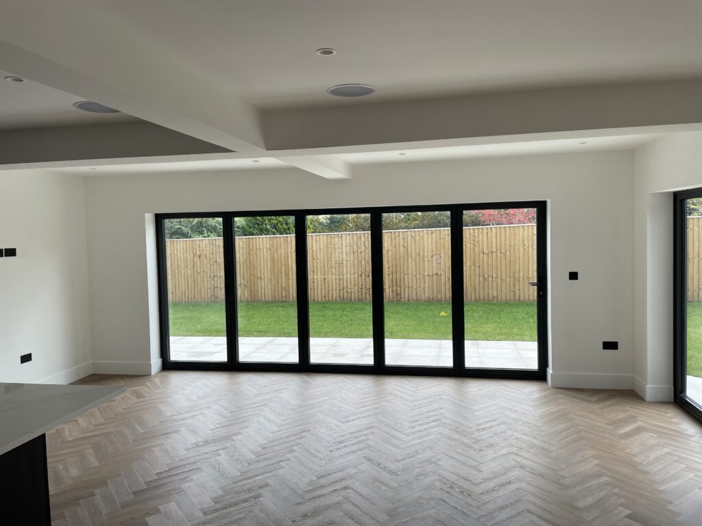 Aluminium bi-folding doors